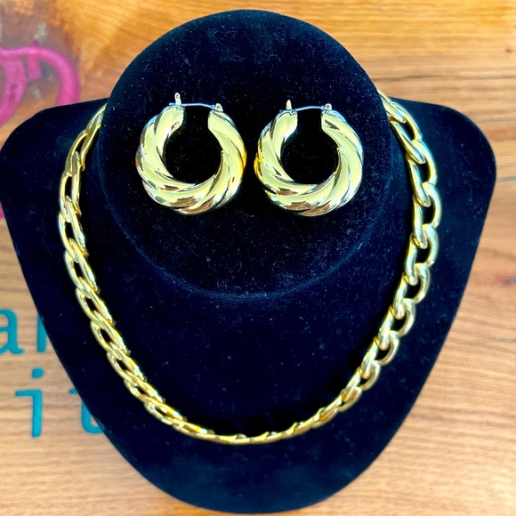 Napier Patented Gold Chain Earring Set - Picture 2 of 8